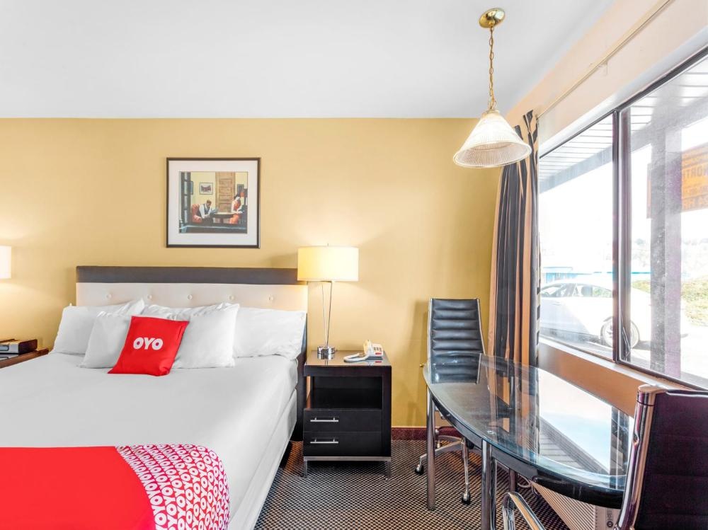 Room image 3