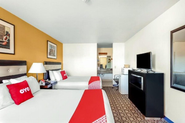 Arlington Motor Inn image 38
