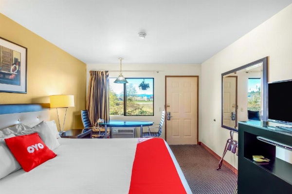 Arlington Motor Inn image 65